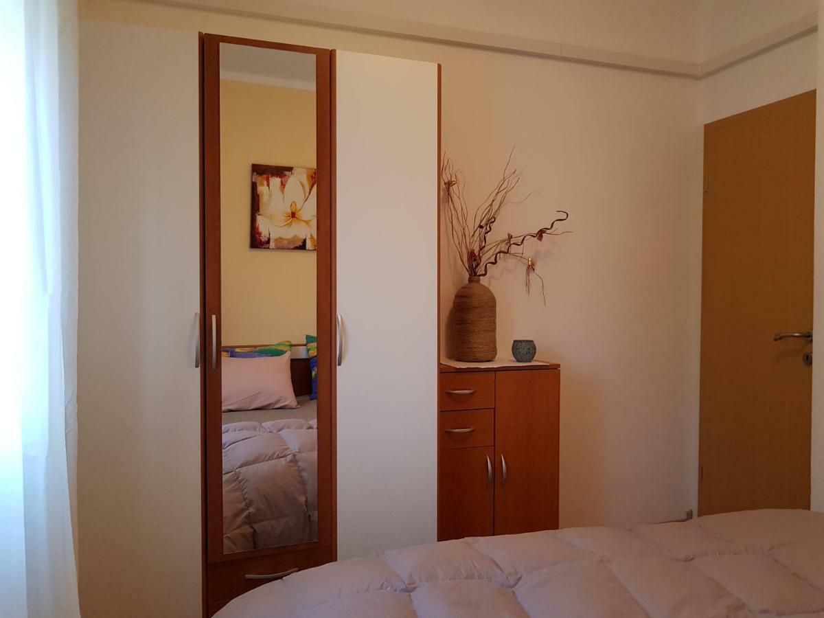 Apartments Davor Umag Ngoại thất bức ảnh